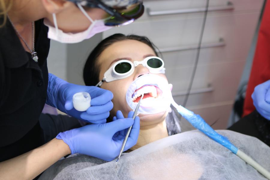 Albirea dintilor albire dentara